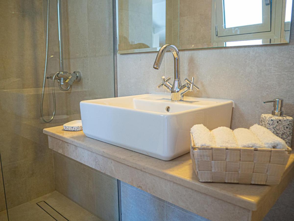 Dionysia Premium Suites Аргостолион Экстерьер фото